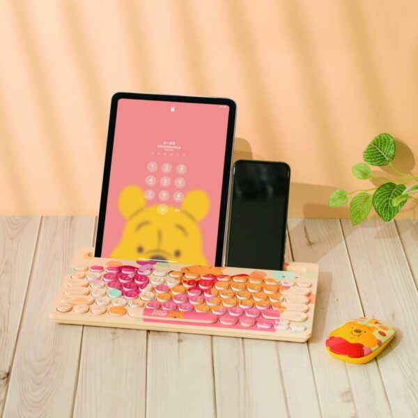 infoThink Winnie the Pooh series BT + 2.4 G Dual-Mode Wireless Keyboard